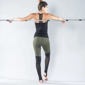 Rezeloot Dauntless Mesh Stirrup Leggings in Olive/Black.